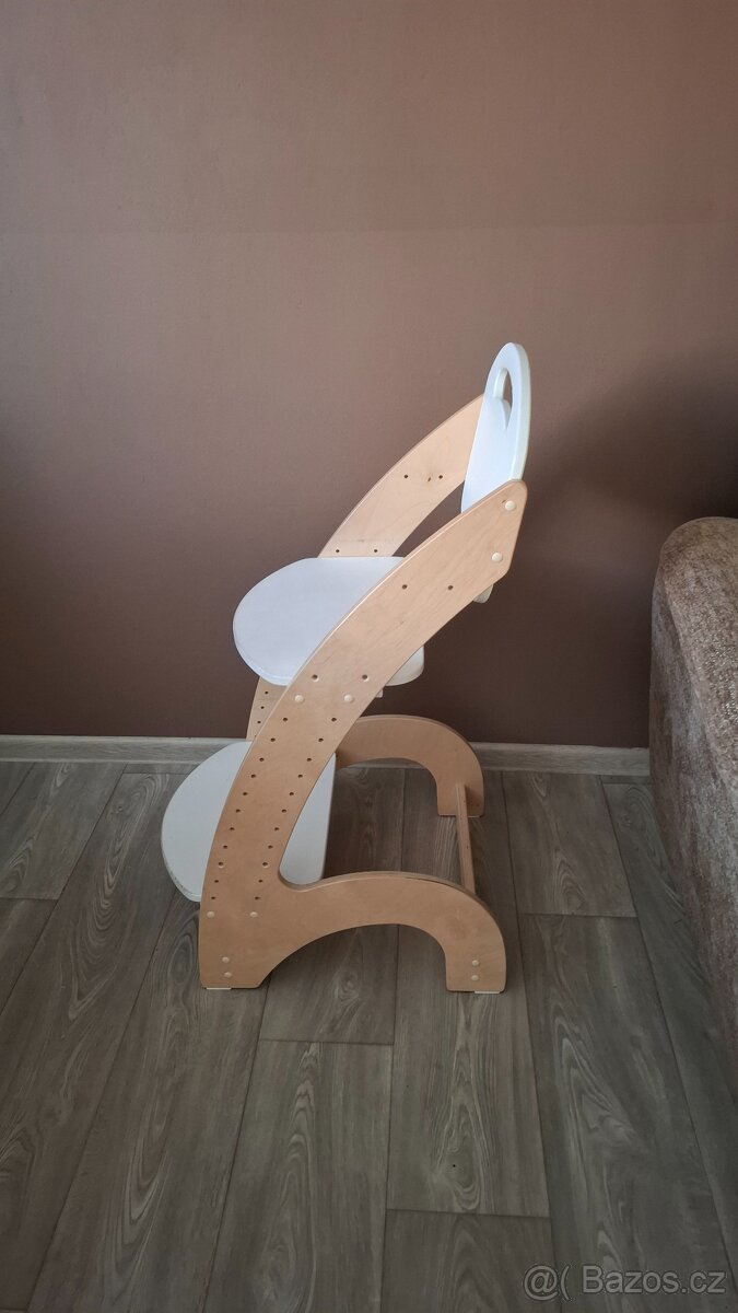 Rostoucí židle - 2