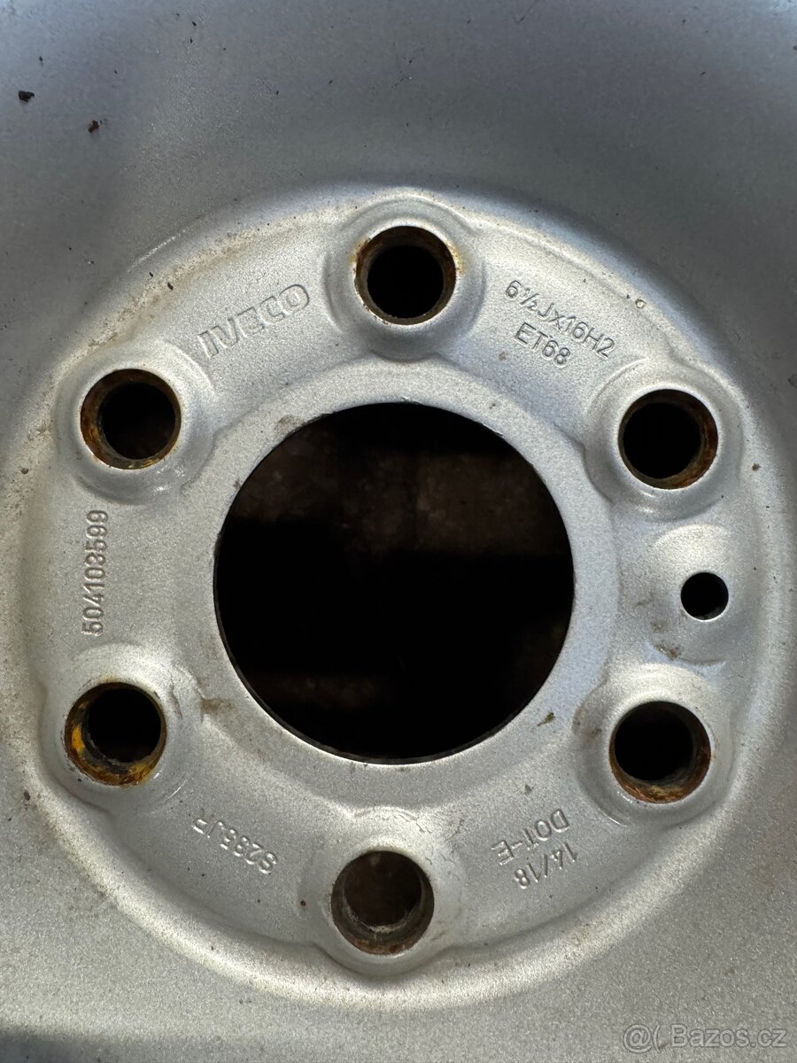 Plechové disky Iveco 6,5Jx16H2 ET68 - 2