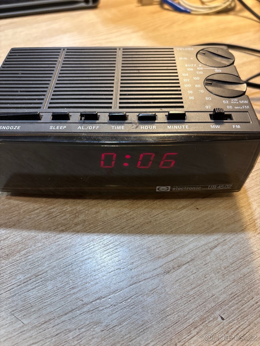 Rádio budík - 2