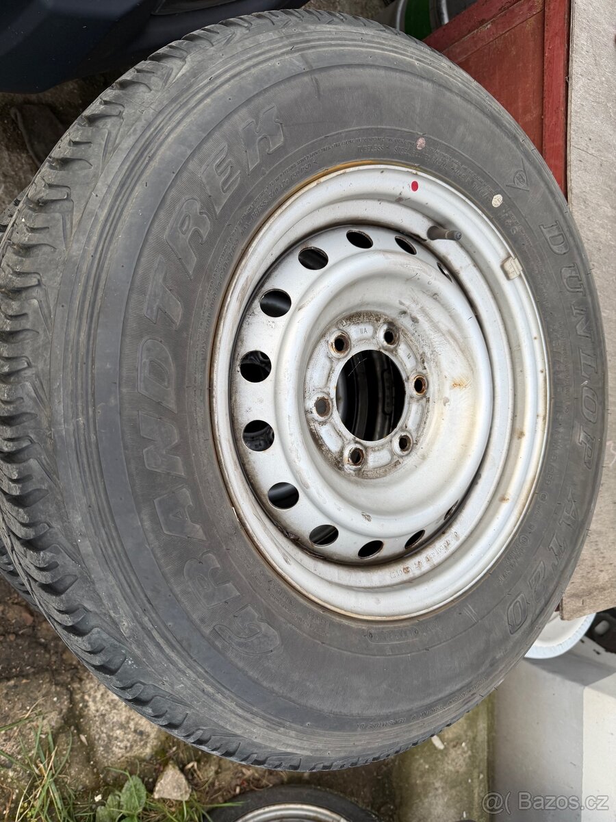 245/70 R16 - 2