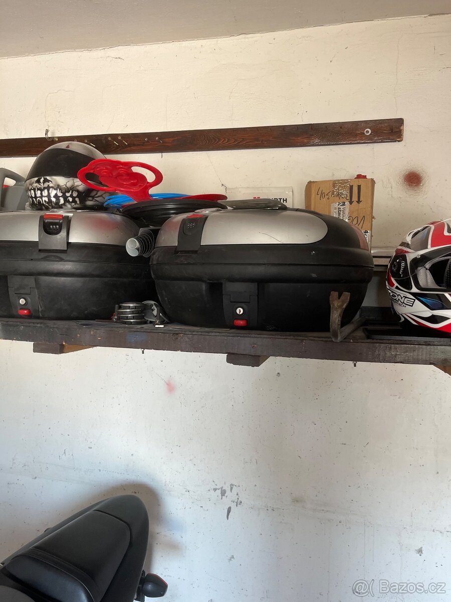 Kufry Givi - 2