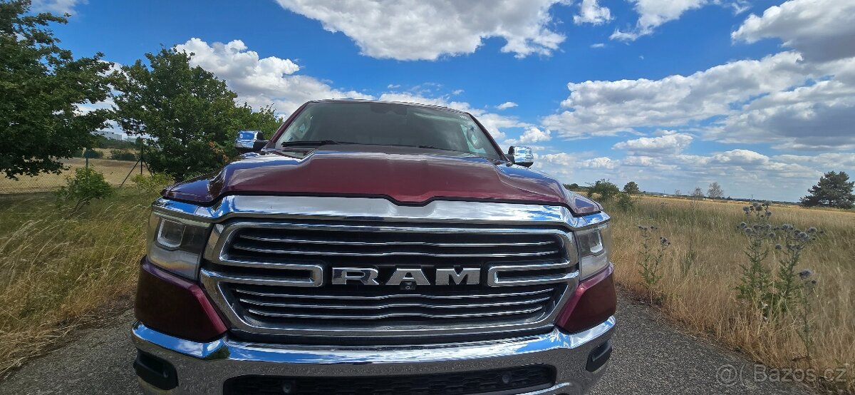 Dodge RAM Laramie top vybava LPG DPH - 2