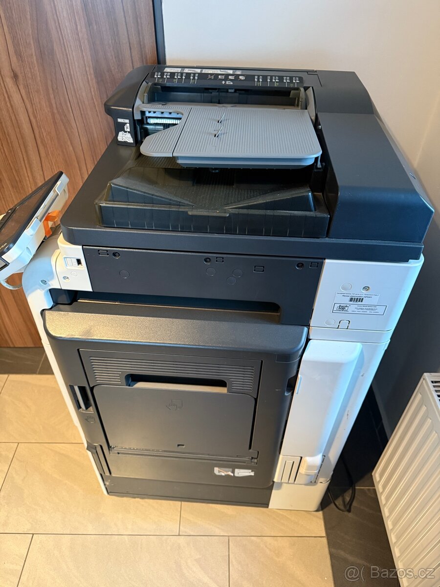 KONICA MINOLTA C220 - 2