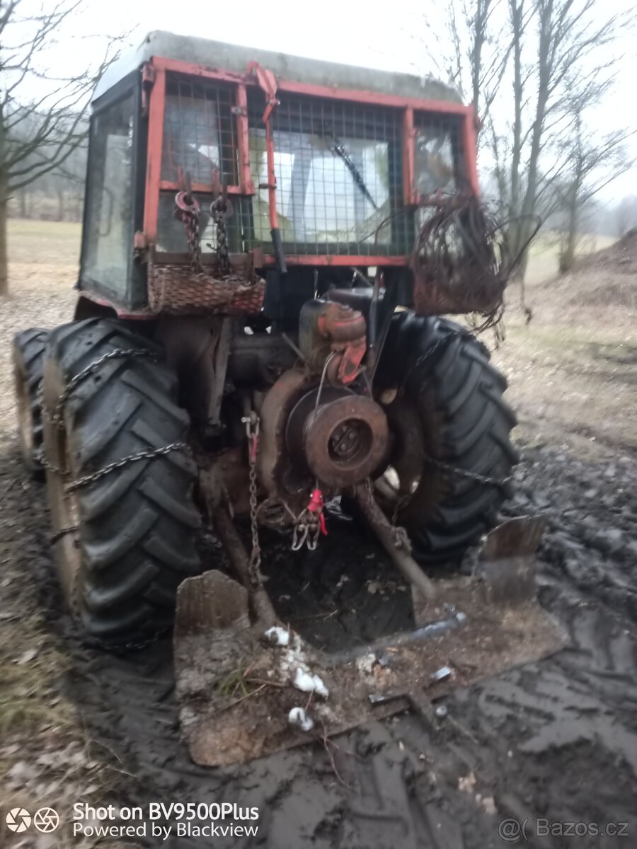Prodám lesní traktor Zetor 7045 SLEVA - 2