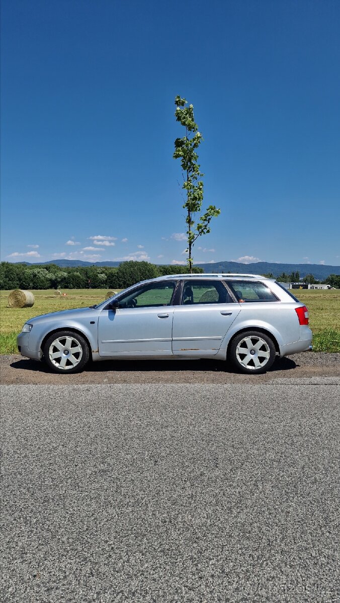 Audi A4 1.8Turbo QUATTRO - 2
