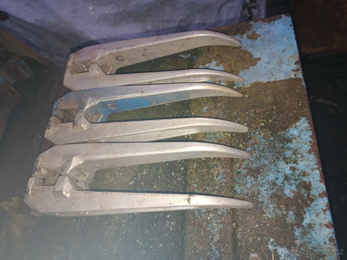 Prodám prst pro lis fortschritt k453 - 2