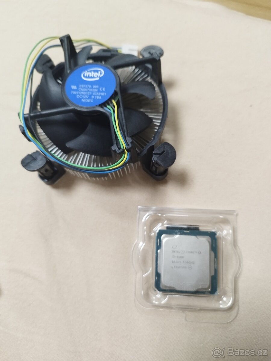 Procesor i3 8100 + chladič - 2