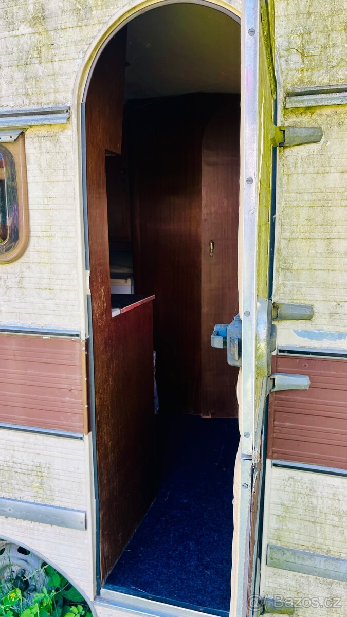 Karavan, přivěs bez dokladů - 2