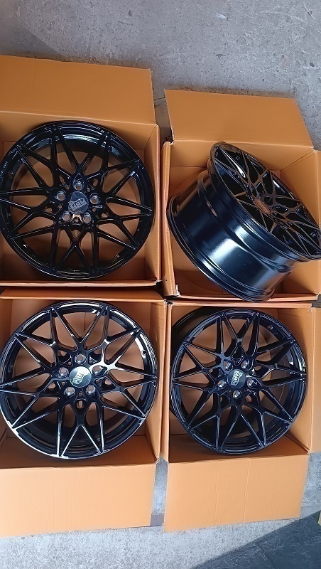 R18 5x112 mm ALU disky MAM model B2 - 2