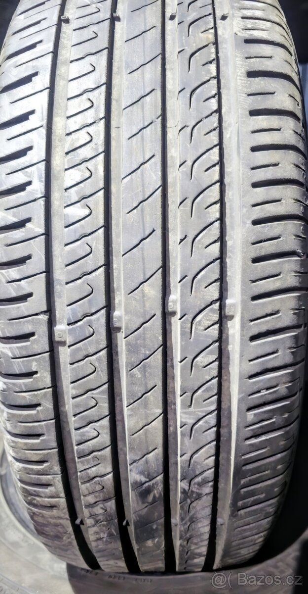 Pneu Barum 205/55 R16 - 2