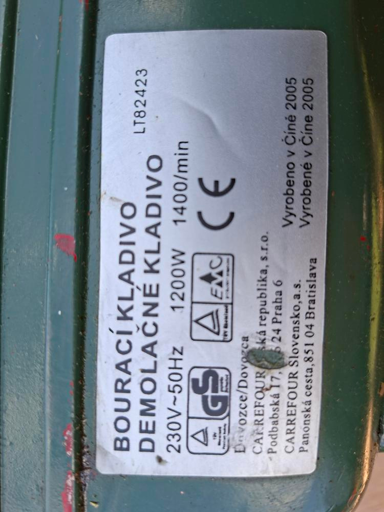 Těžké bourací kladivo - 2