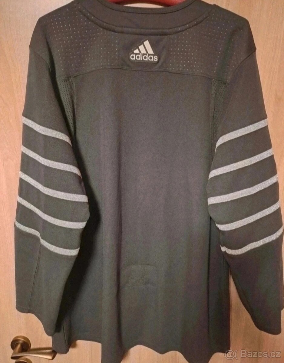 Dres NHL Toronto - 2