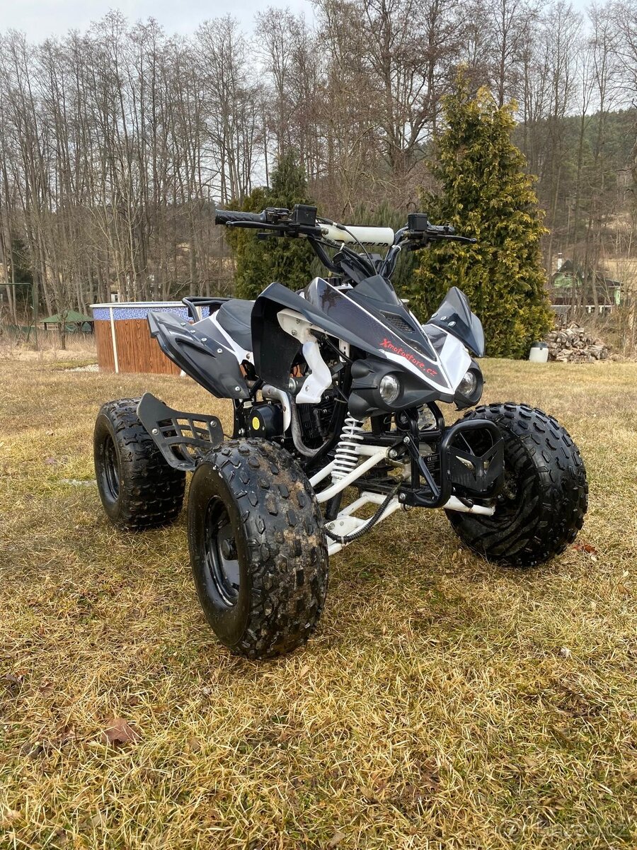 Dětská čtyřkolka BUFFLER XS125Y