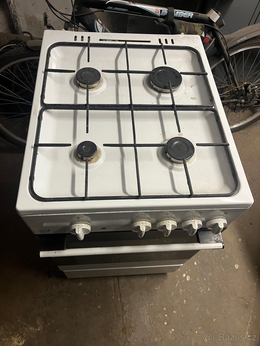 Plynový sporák - 2