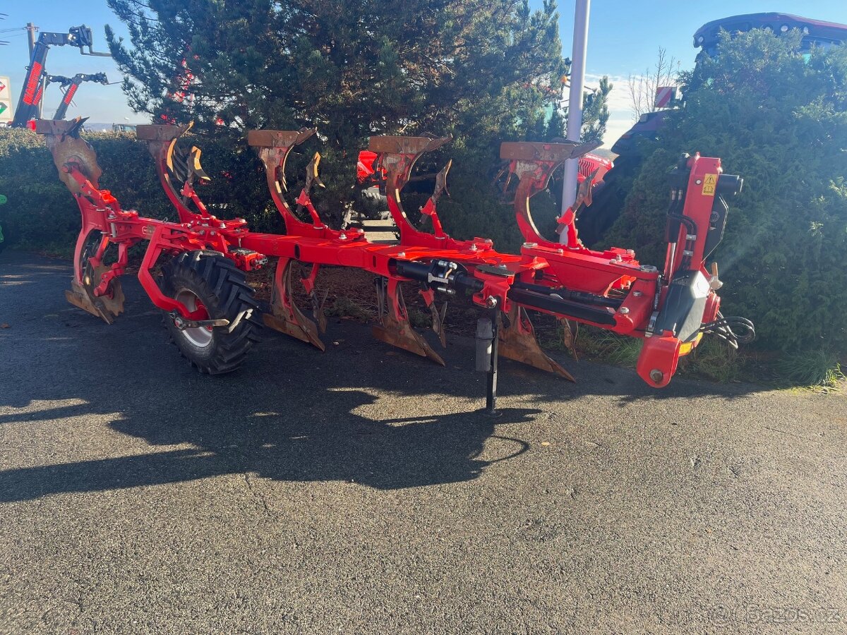 nesený pluh Gregoire Besson Rover 60 4+1 - 2