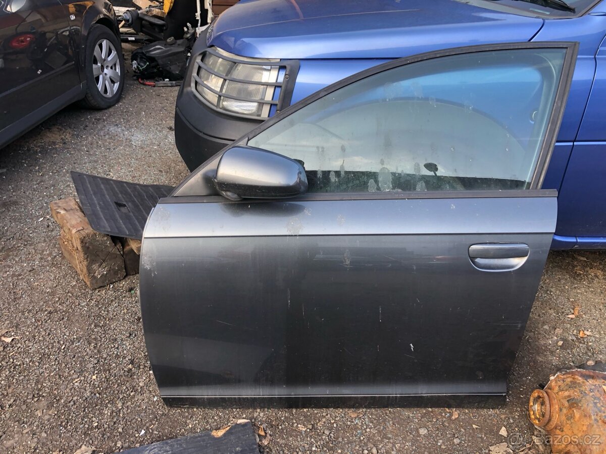Levé dveře Audi A6 C6 - 2