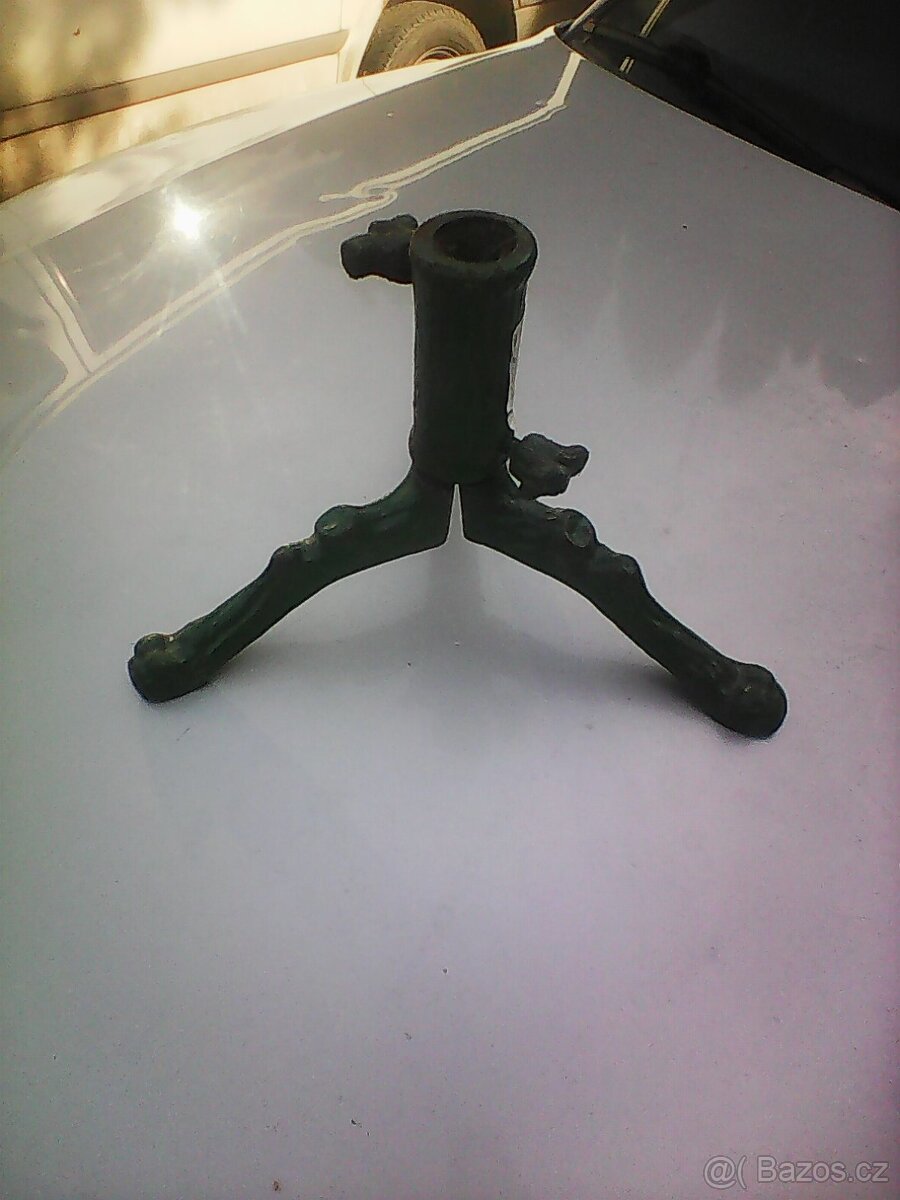 Stojánek na stromeček - litinový, nový , nepoužívaný - 2