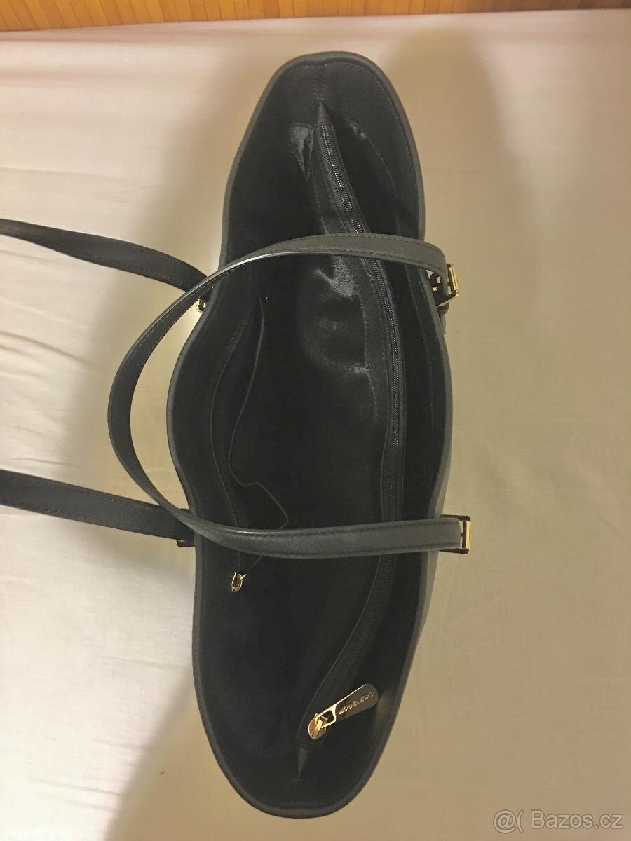 Michael Kors velká černá kabelka Jet Set Saffiano Leather - 2