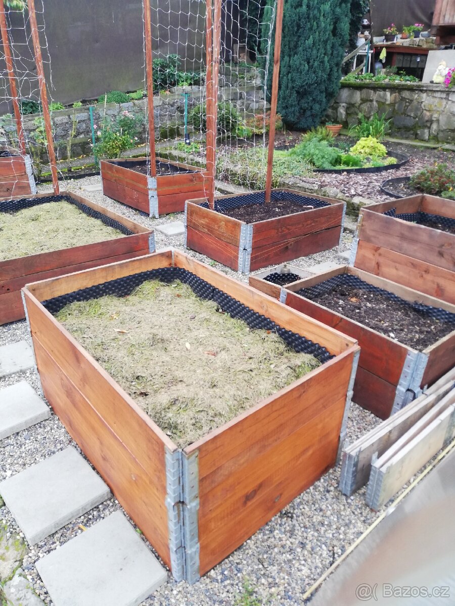 Paletové ohrádky - 2