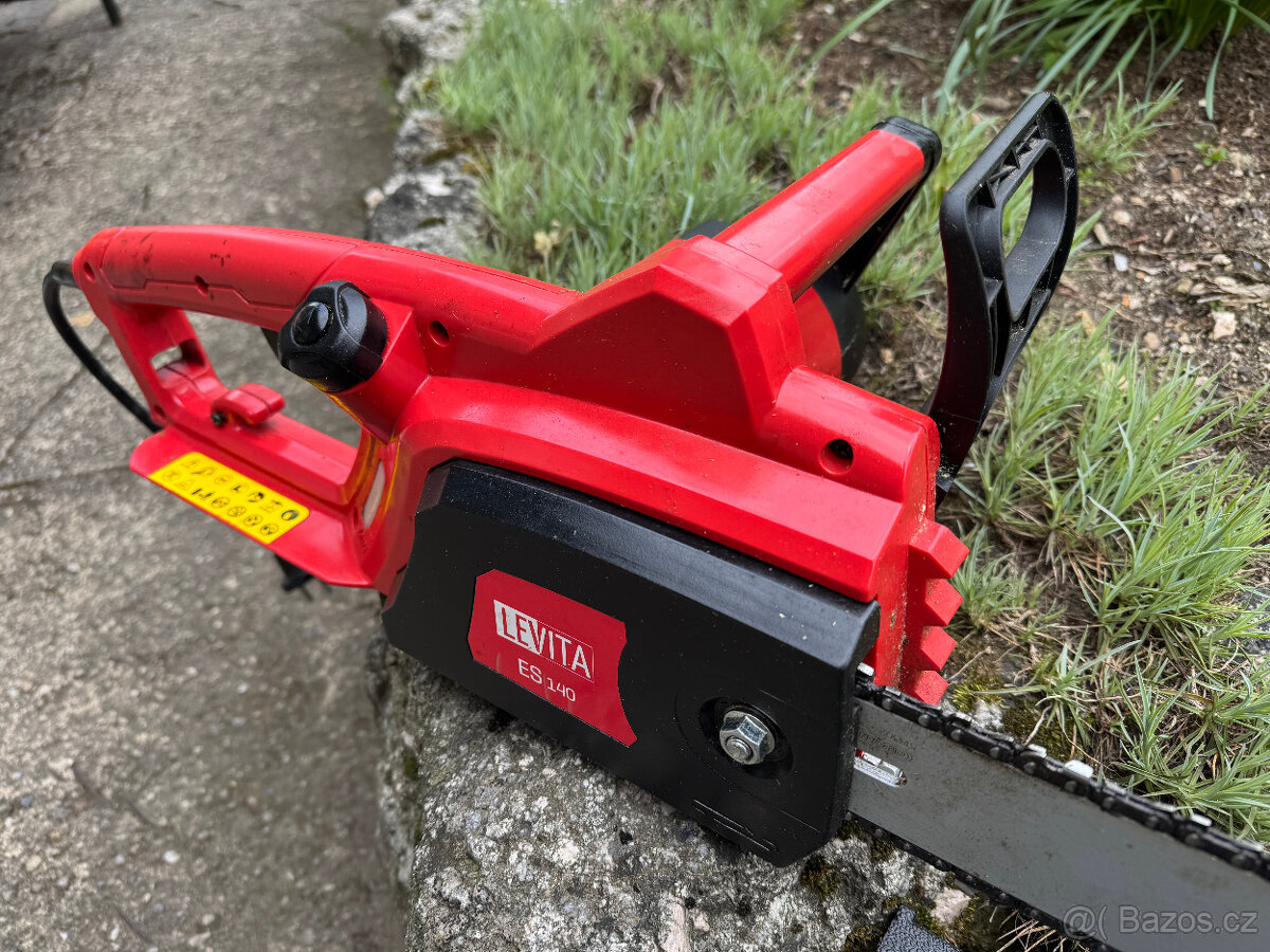 Elektrická pila Levita ES 140 - 2
