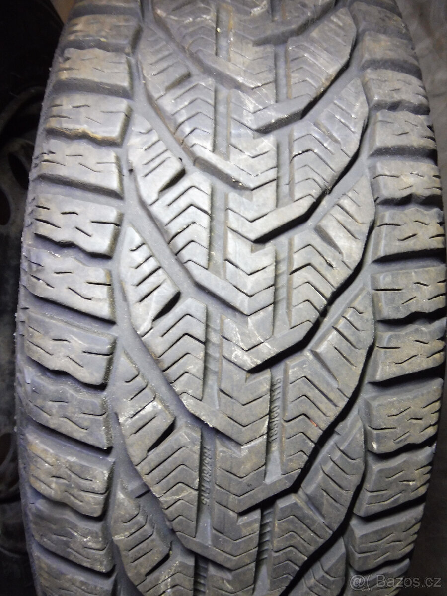 Prodám 2 orig.15" kola + zim.pneu.OPEL MERIVA 185/60/15 - 2