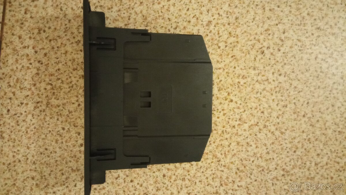 Opel Astra G zásobník na cd - 2