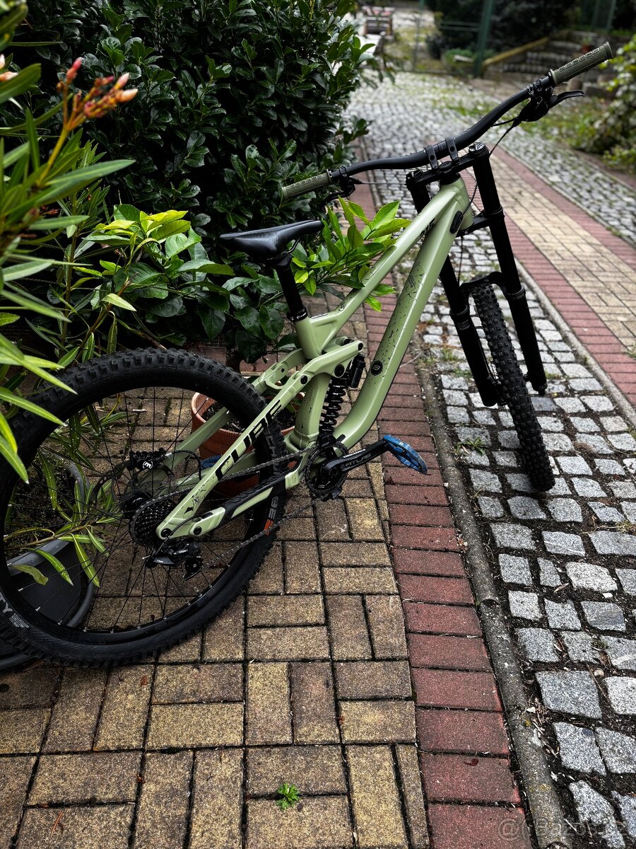 Downhillové kolo Cube TWO15 Race - 2