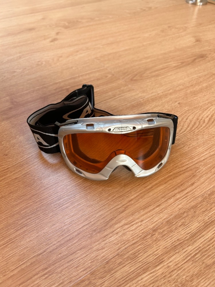 Dětská lyžařská helma, kukla, brýle - 2