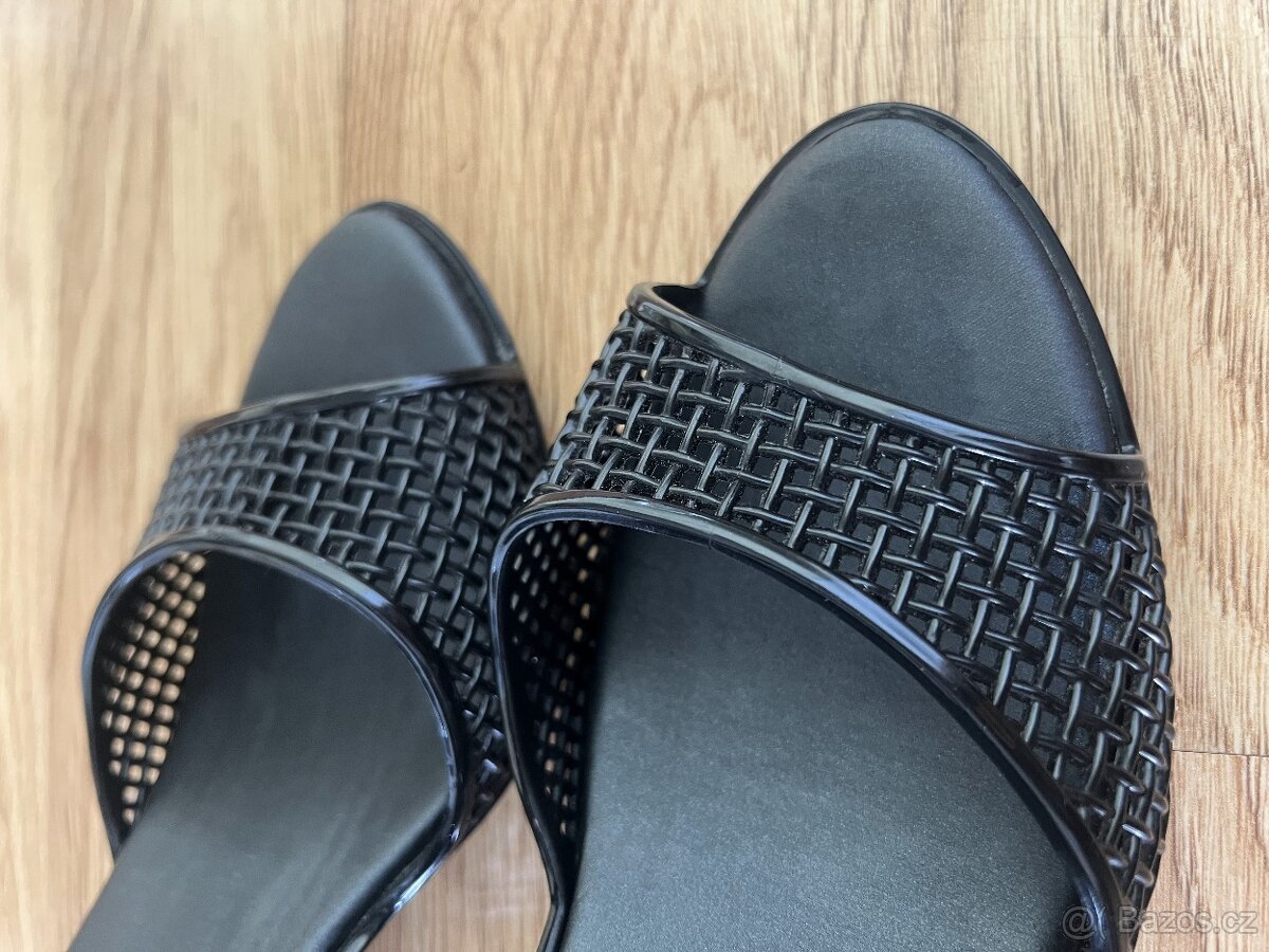 Elegantní boty na podpatku Melissa - 2