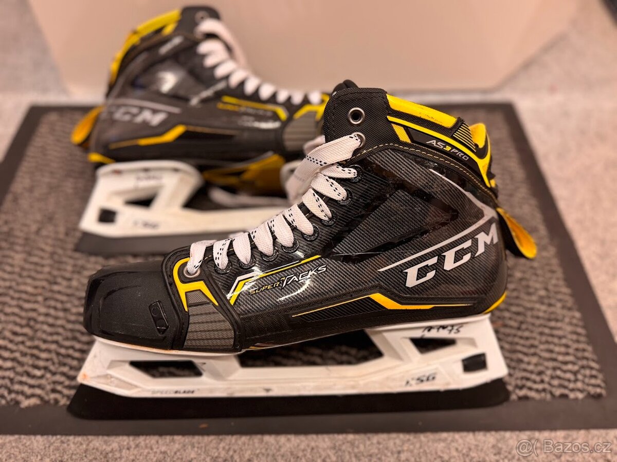 BRANKÁŘSKÉ BRUSLE CCM TACKS AS3 vel.11 - 2