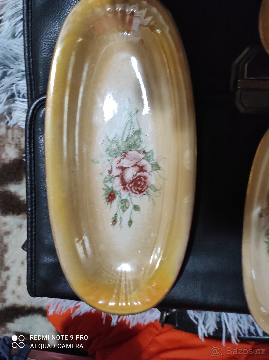 Porcelánové tácky - 2