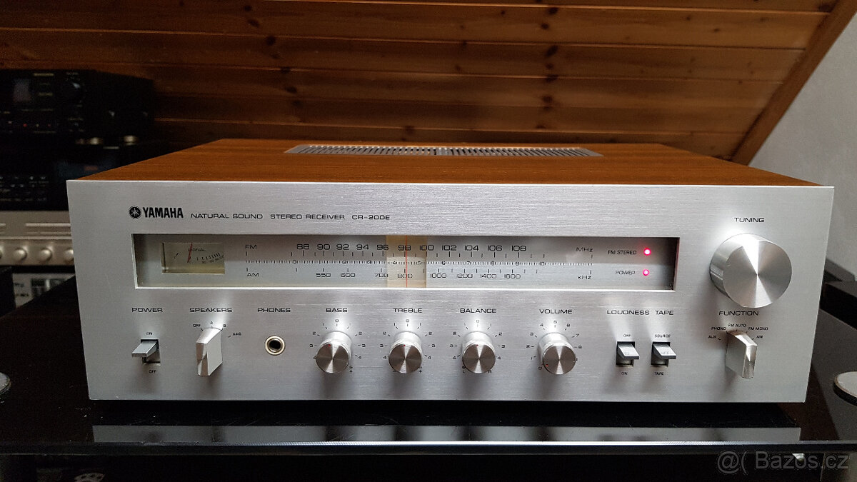 Yamaha CR-200E Stereo receiver - 2