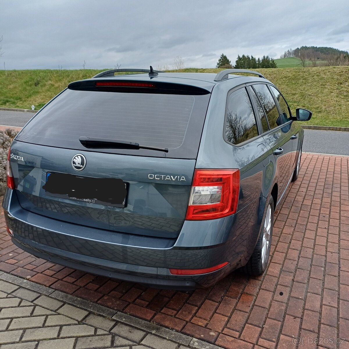 Škoda Octavia Combi 1.6 TDi - 2