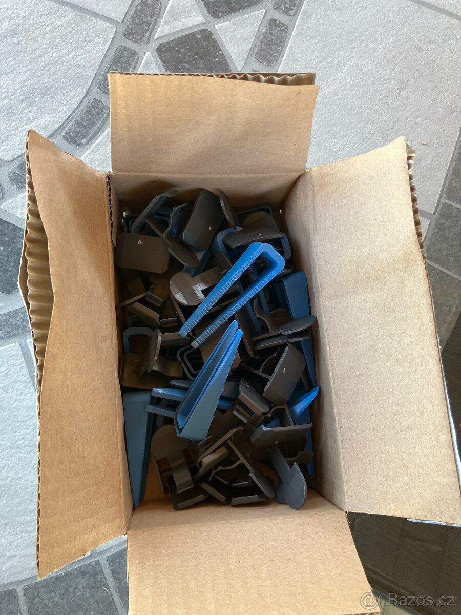 Prodám klínkový systém - 2