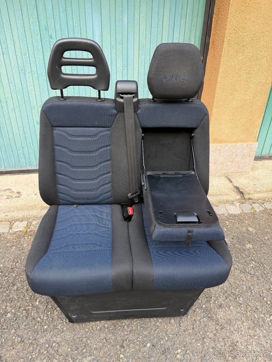 Dvojsedačka Iveco Daily VI, r. 2017 - 2