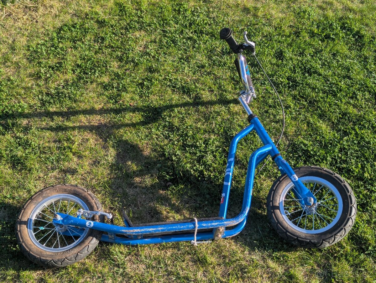 Koloběžka Yedoo Two - 2