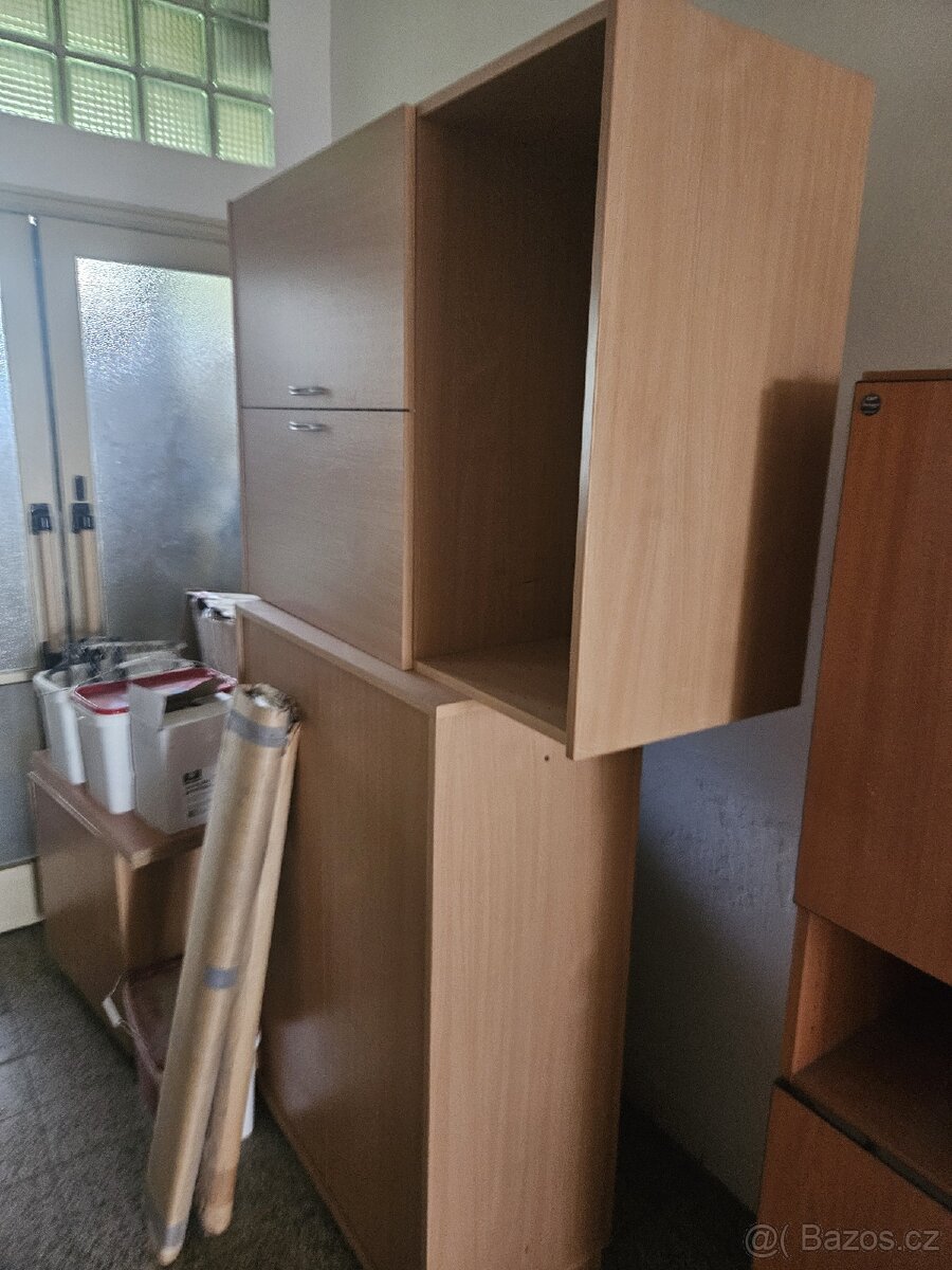 Kancelářský nábytek - 2