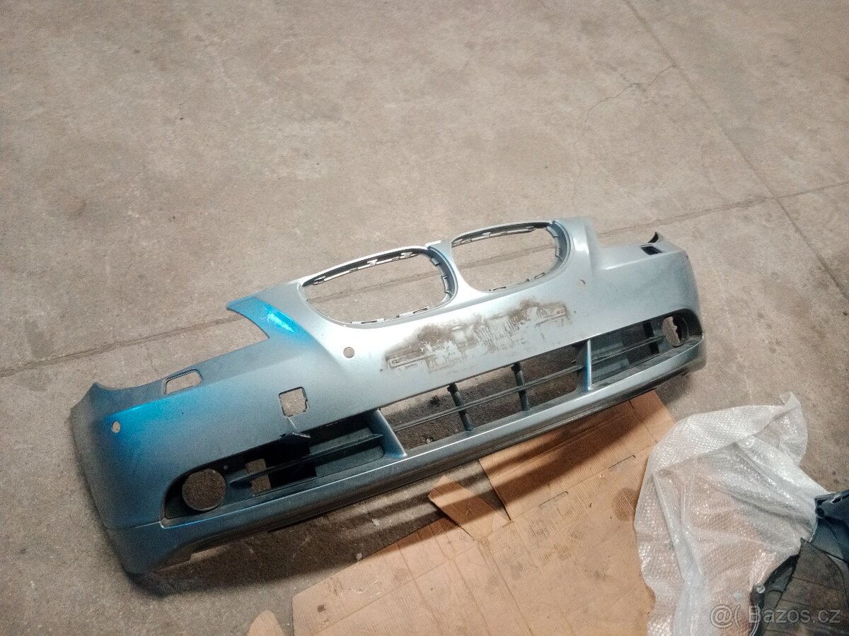 BMW e60 přední + zadní nárazník - 2