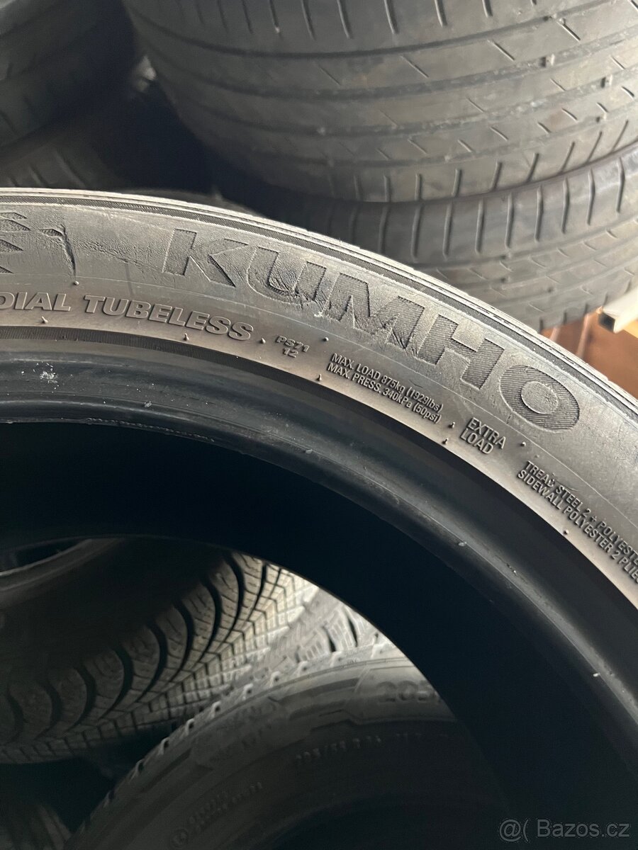 Letní pneu 235/50r19 - 2