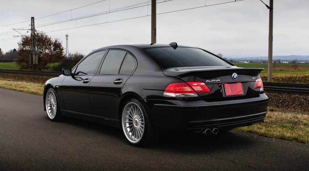 ALPINA B7 Supercharger 4.4 V8 (BMW e65) - 2