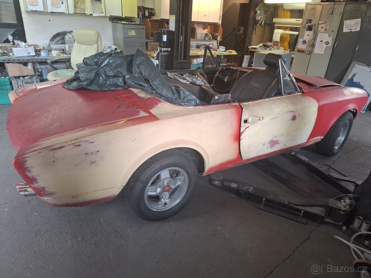 Fiat Spider 124 - 2