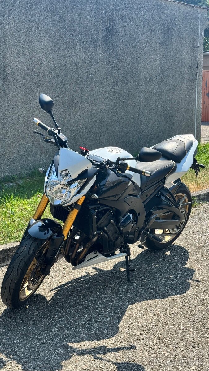 Yamaha fz8n - 2