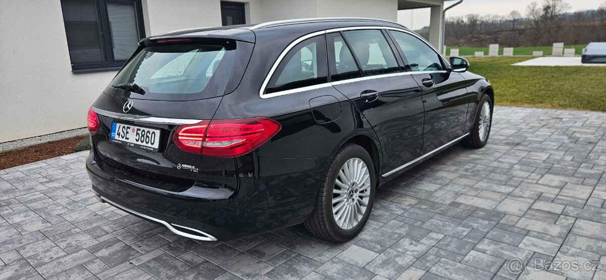 Mercedes-Benz C250 Benzin - 2