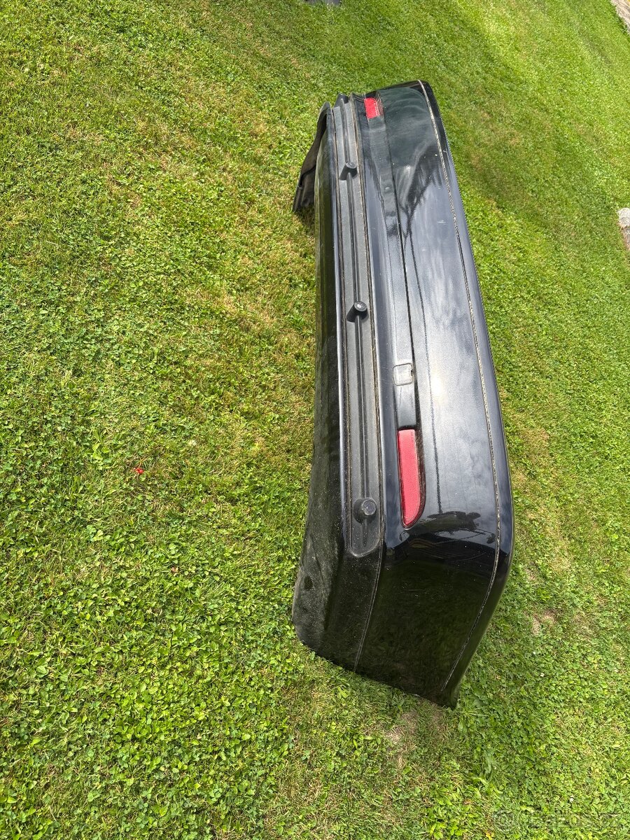 BMW E46 coupe nárazník - 2