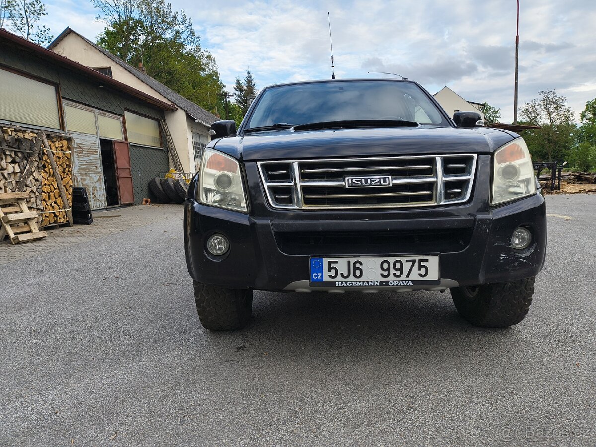 Isuzu D-max, sklápěč