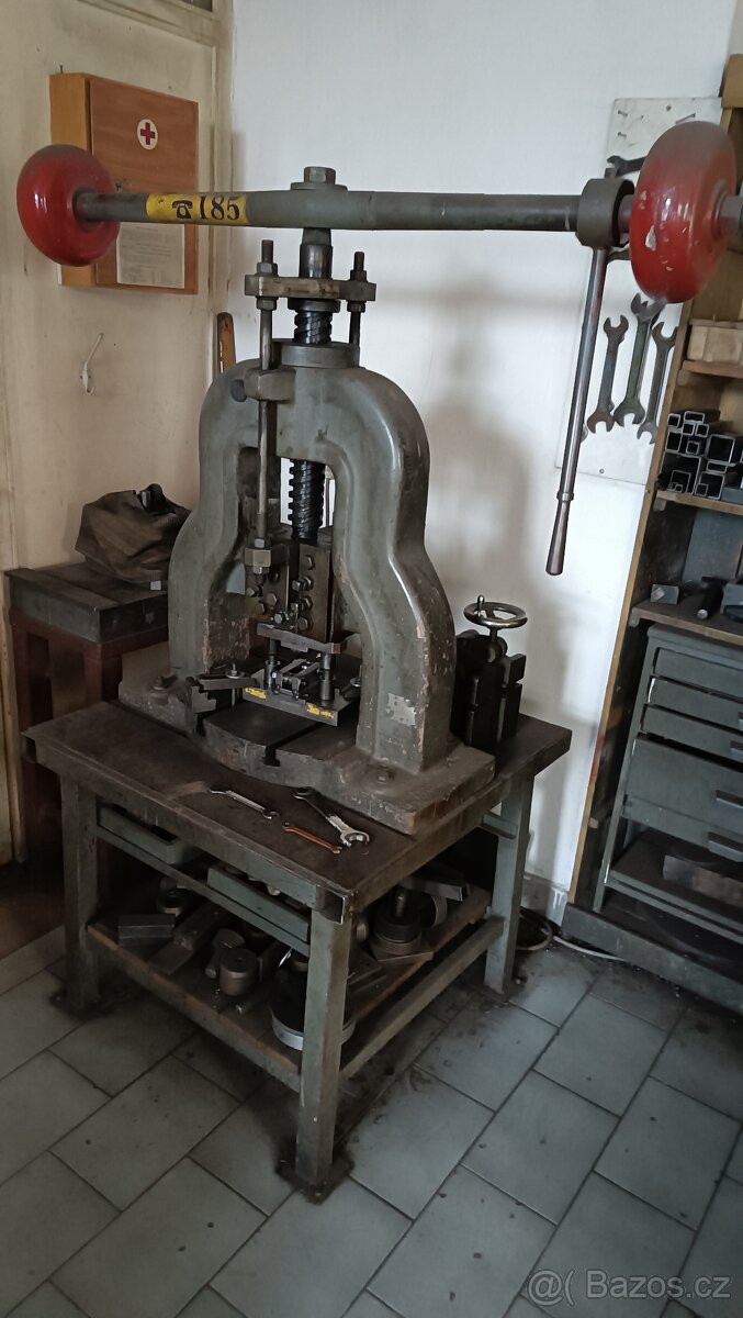 Lis vřetenový ruční - 2