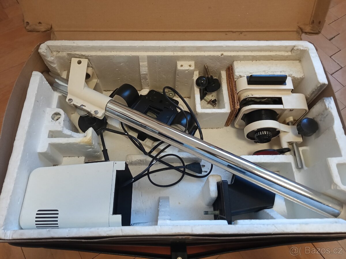 Zvětšovák Axomat 4 - 2