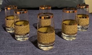 Krásné zlacené skleničky 6 ks velikosti panáku - 2