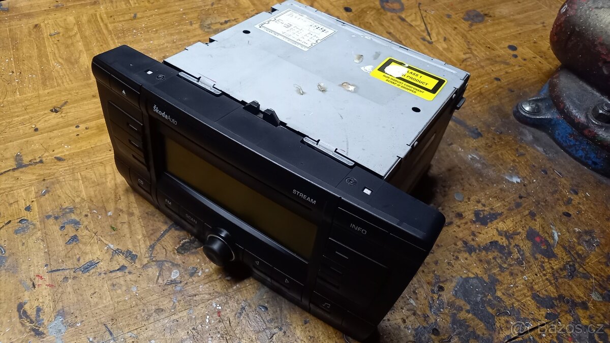 Škoda radio STREAM - 2