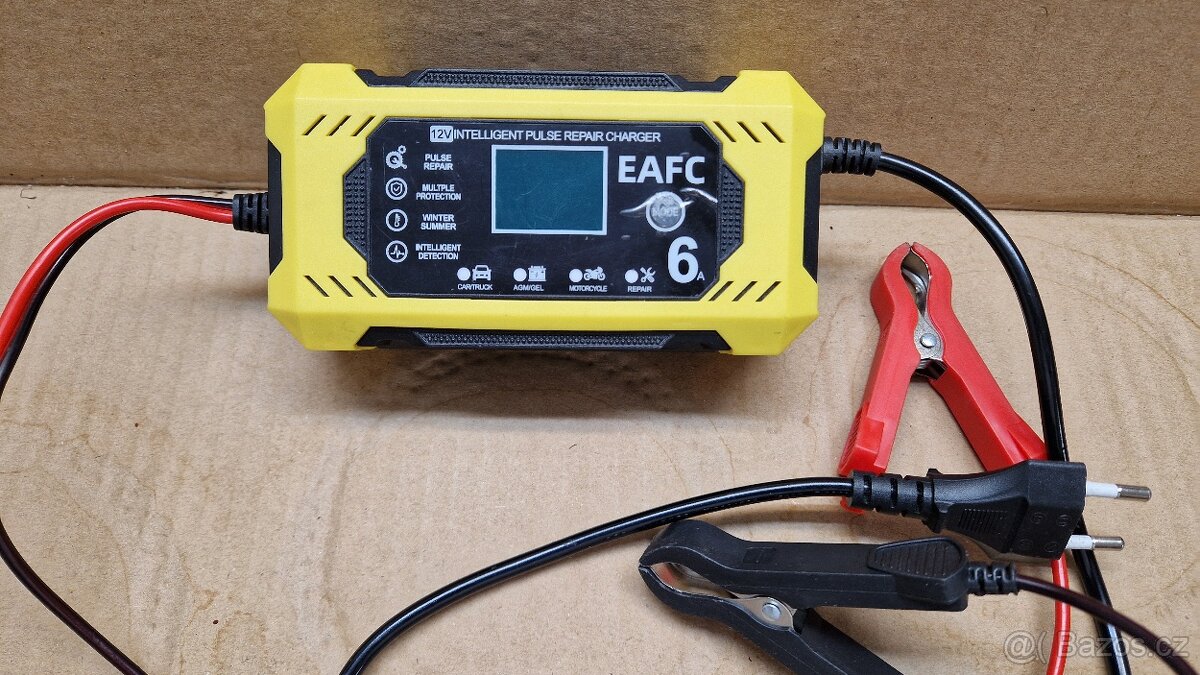 Nabijecka autobaterii 12V - 2